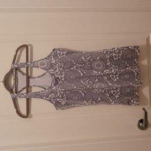 Lululemon tank top (Size 10)
